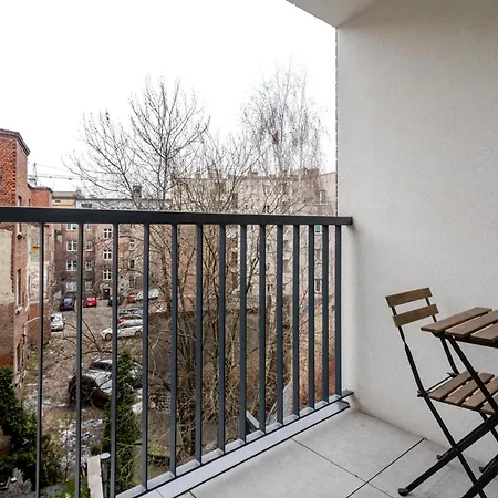 Apartamento Strzelecka Bright By Bookinghost *