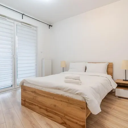 Apartamento Strzelecka Bright By Bookinghost *