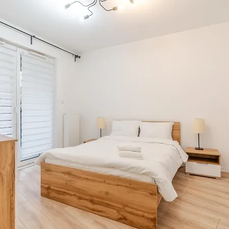 Apartamento Strzelecka Bright By Bookinghost *