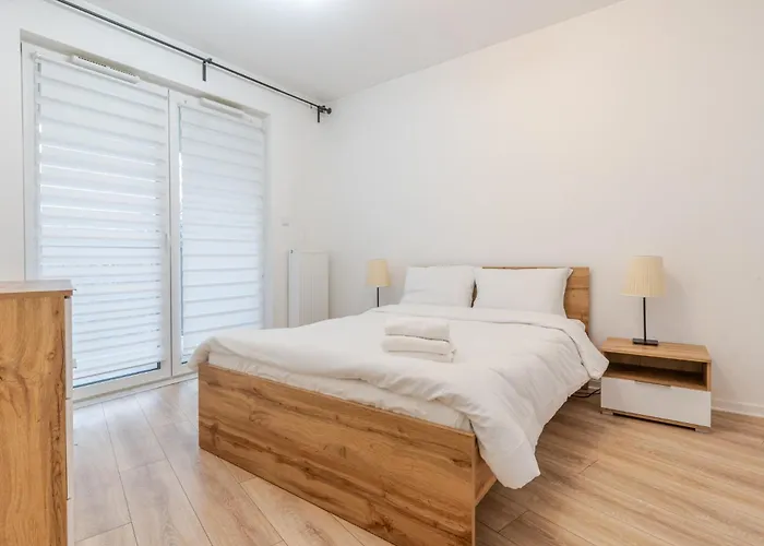 Apartamento Strzelecka Bright By Bookinghost *