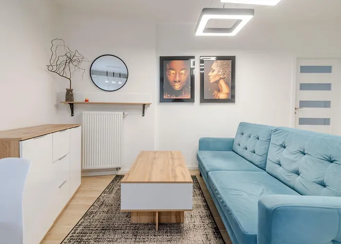 Strzelecka Bright By Bookinghost Катовице