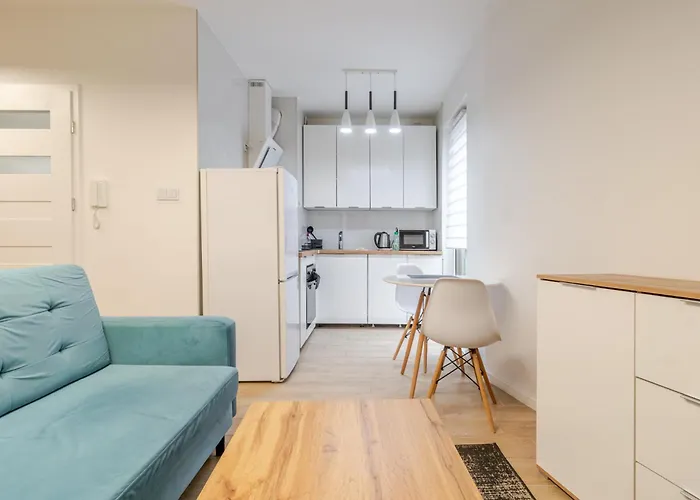 Strzelecka Bright By Bookinghost * Катовице